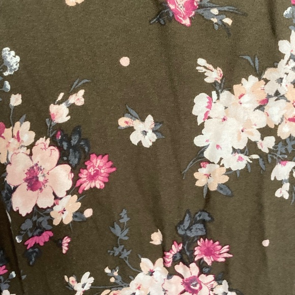 Spring/Summer cover-up - Picture 10 of 13